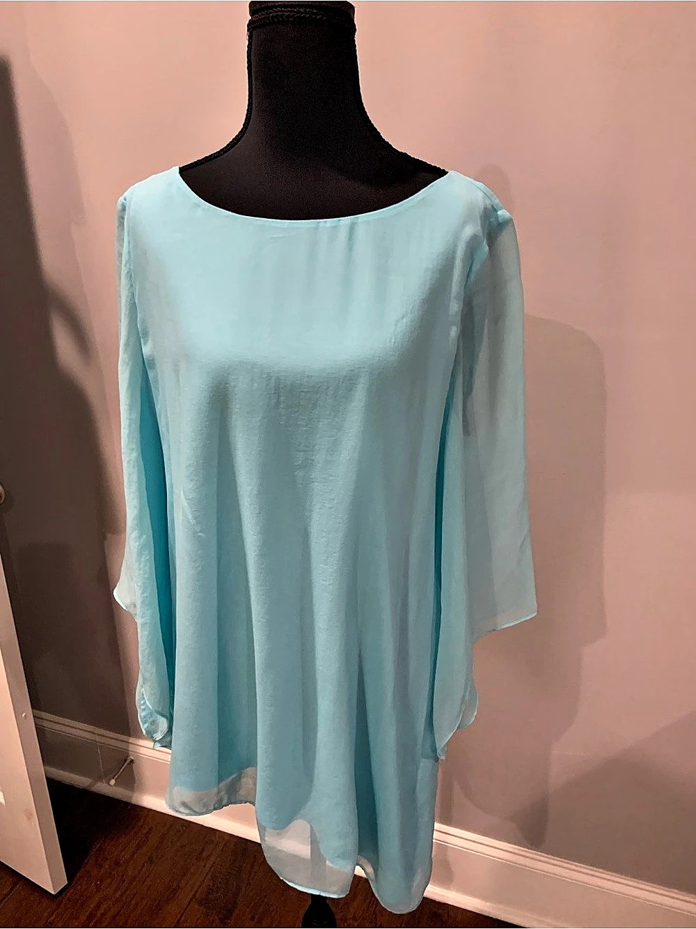 Chico's Flowy Tunic in Blue Size 1